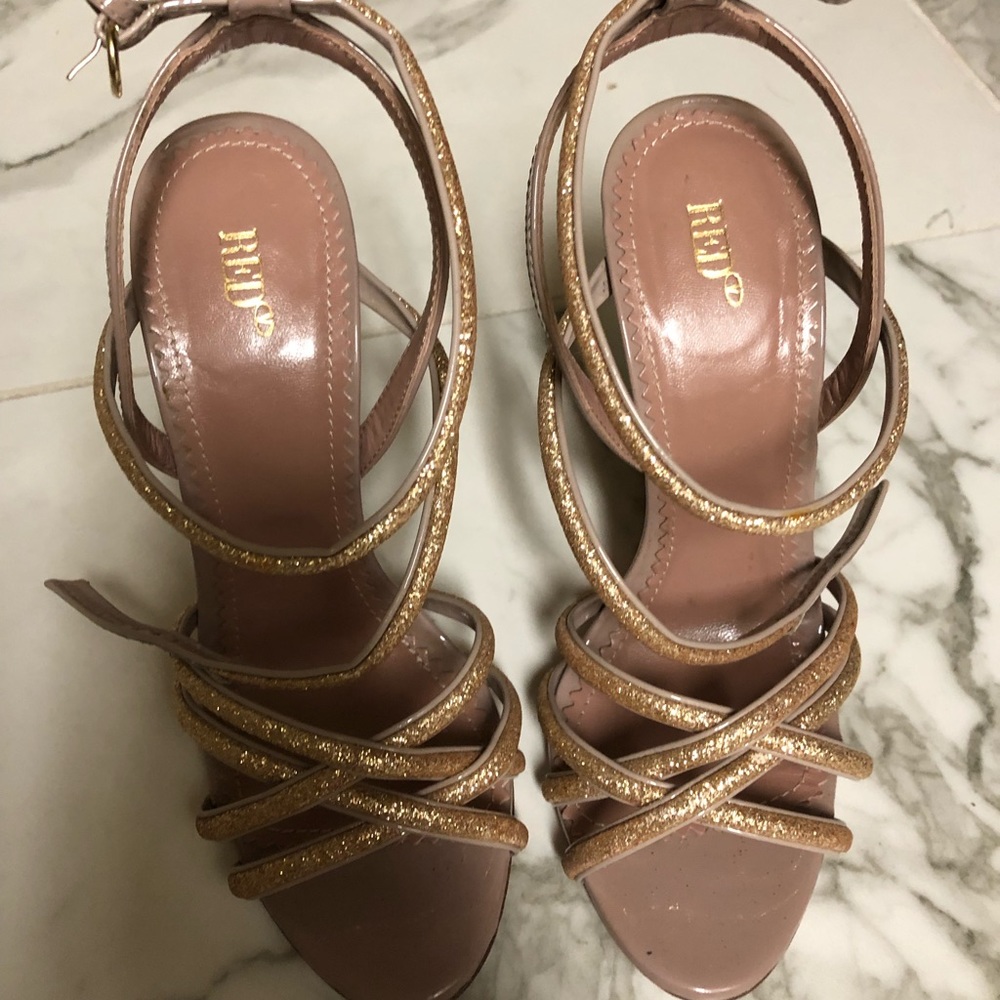 Red Valentino